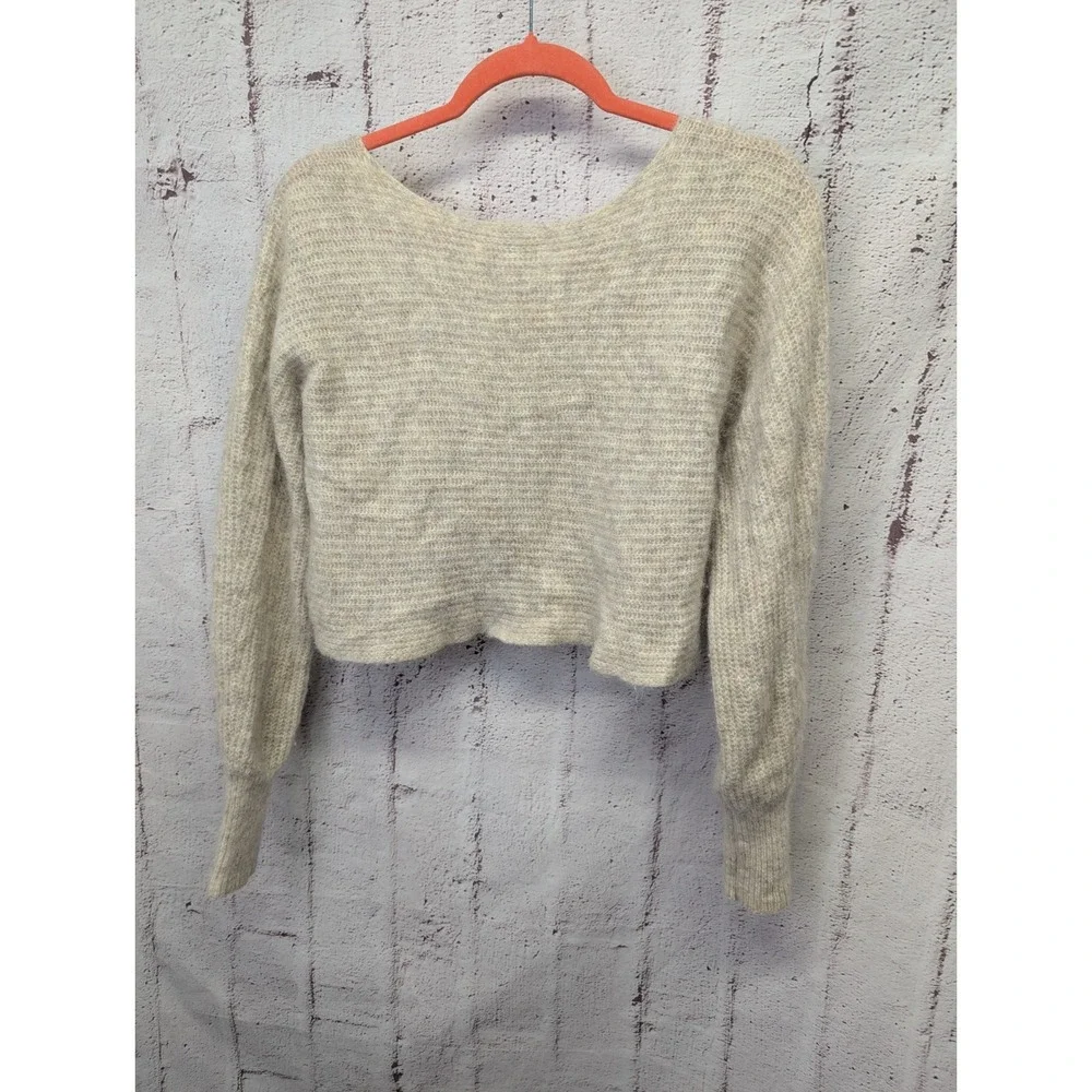 Babaton Aritzia XXS  V-Neck Crop ‎ Alpaca Blend Sweater Oversized